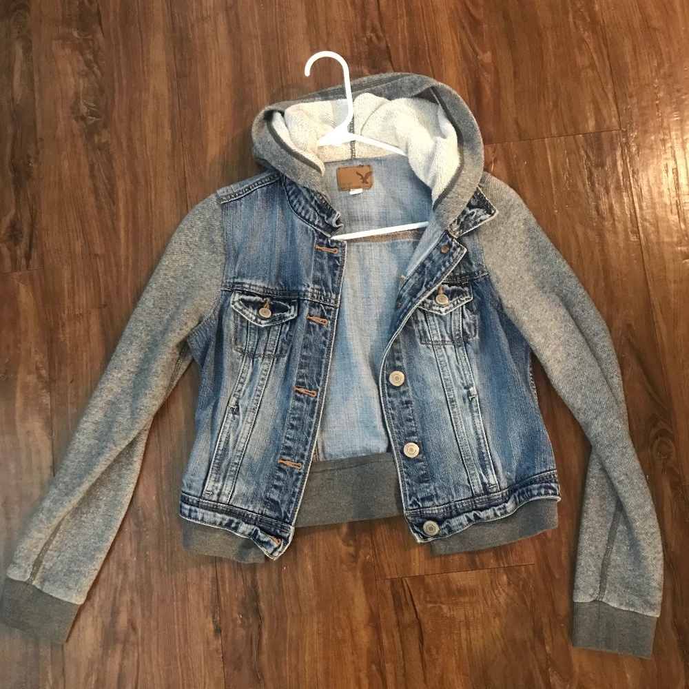American Eagle Jean Jacket/Hoodie